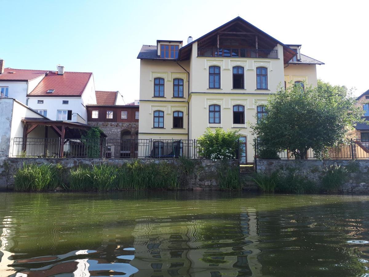 Setkova Apartment Jindrichuv Hradec
